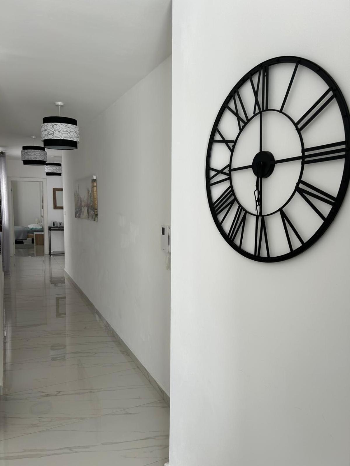 Exceptional 3-Bedroom Apartment, Sliema - Tigne Point! エクステリア 写真