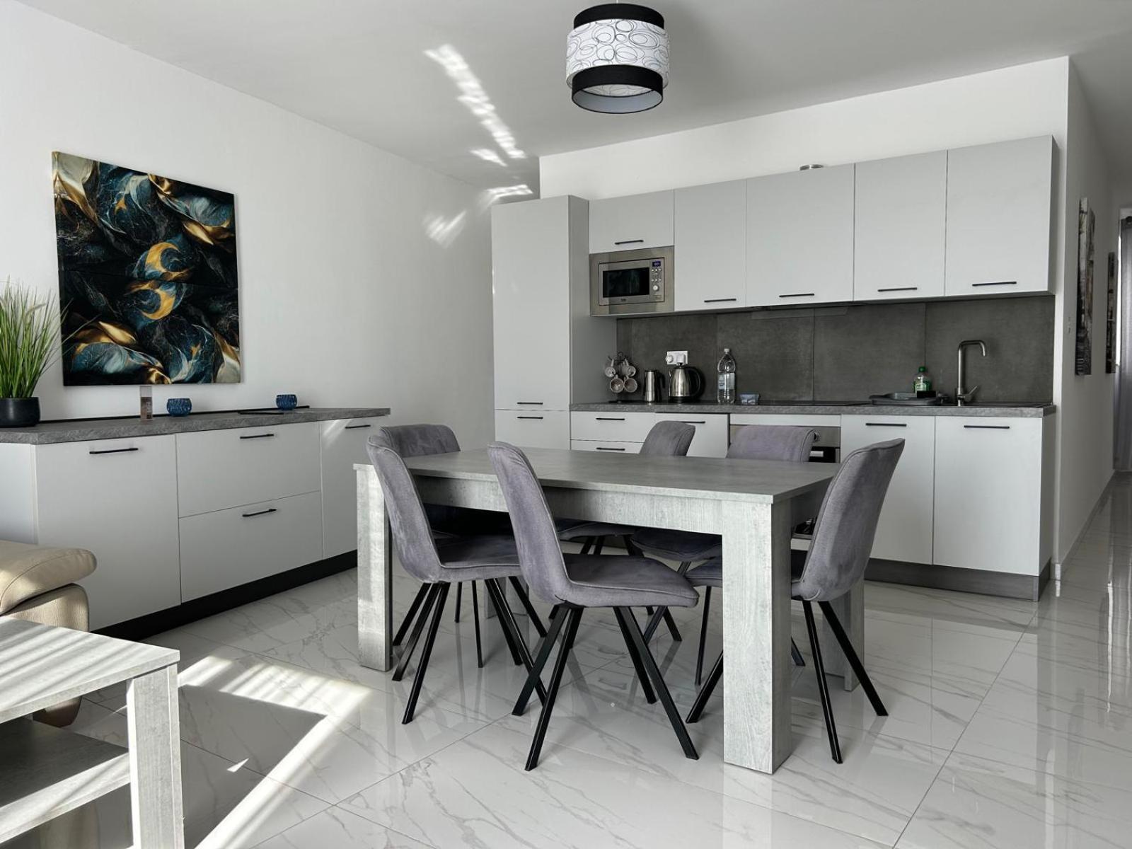 Exceptional 3-Bedroom Apartment, Sliema - Tigne Point! エクステリア 写真