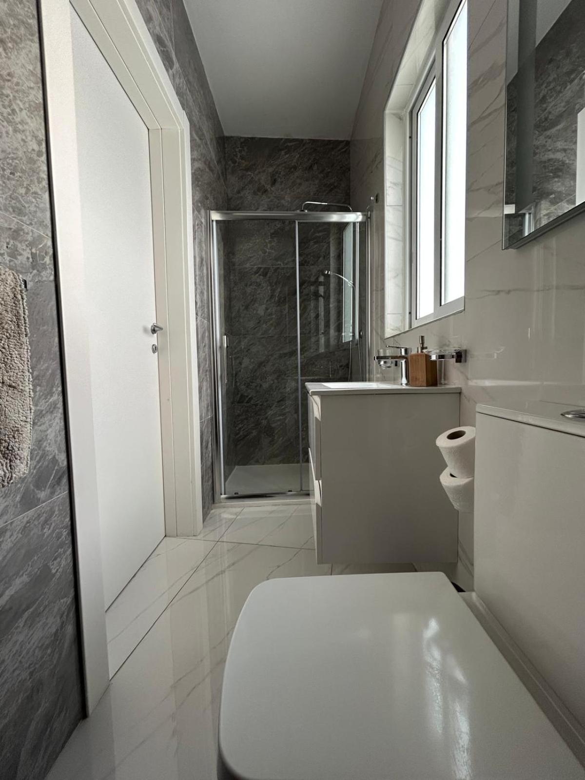 Exceptional 3-Bedroom Apartment, Sliema - Tigne Point! エクステリア 写真