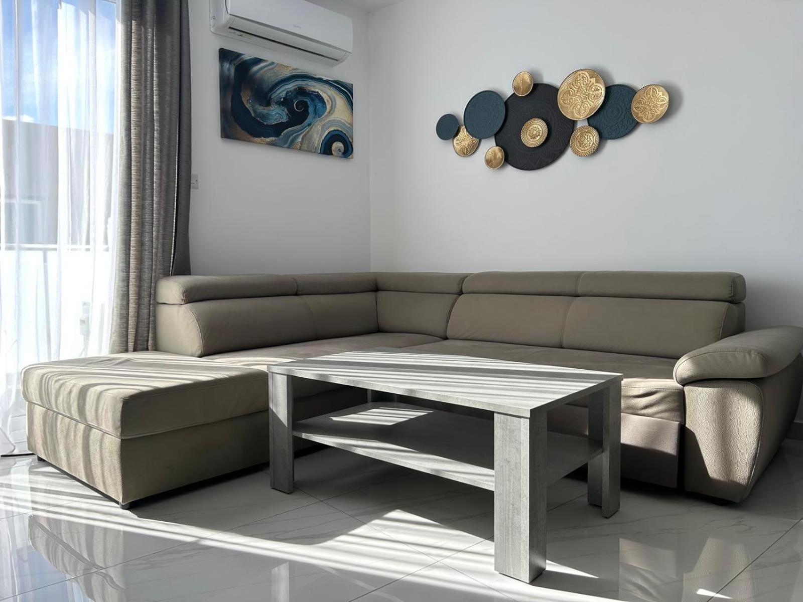 Exceptional 3-Bedroom Apartment, Sliema - Tigne Point! エクステリア 写真