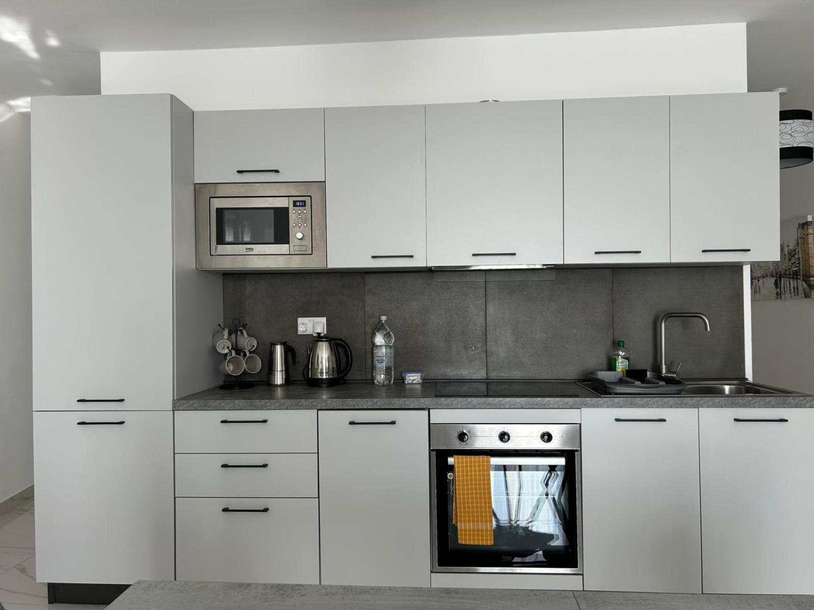 Exceptional 3-Bedroom Apartment, Sliema - Tigne Point! エクステリア 写真